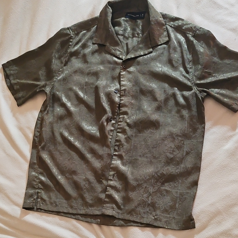 Abercrombie & Fitch Men's Floral Button Down Shirt